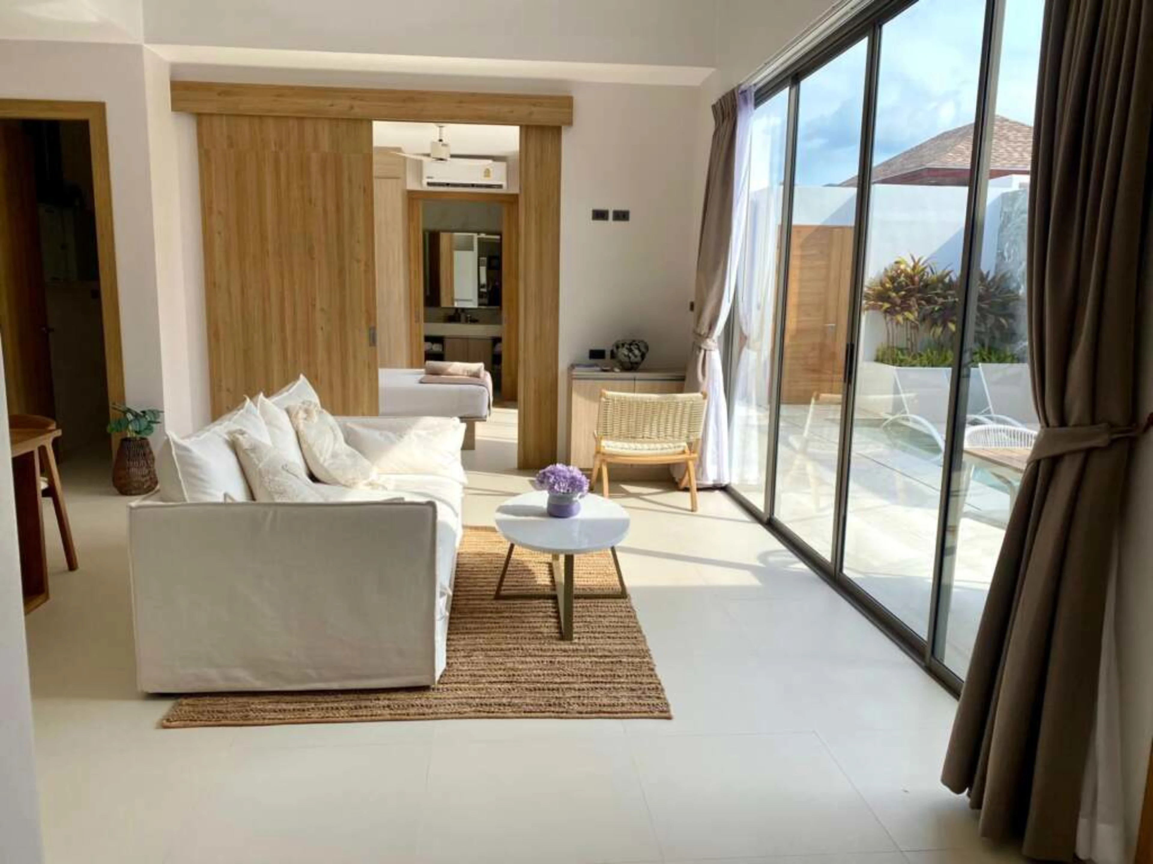 2 Bedrooms Pool Villa for Sale in Pasak Soi 4/1 — photo 4