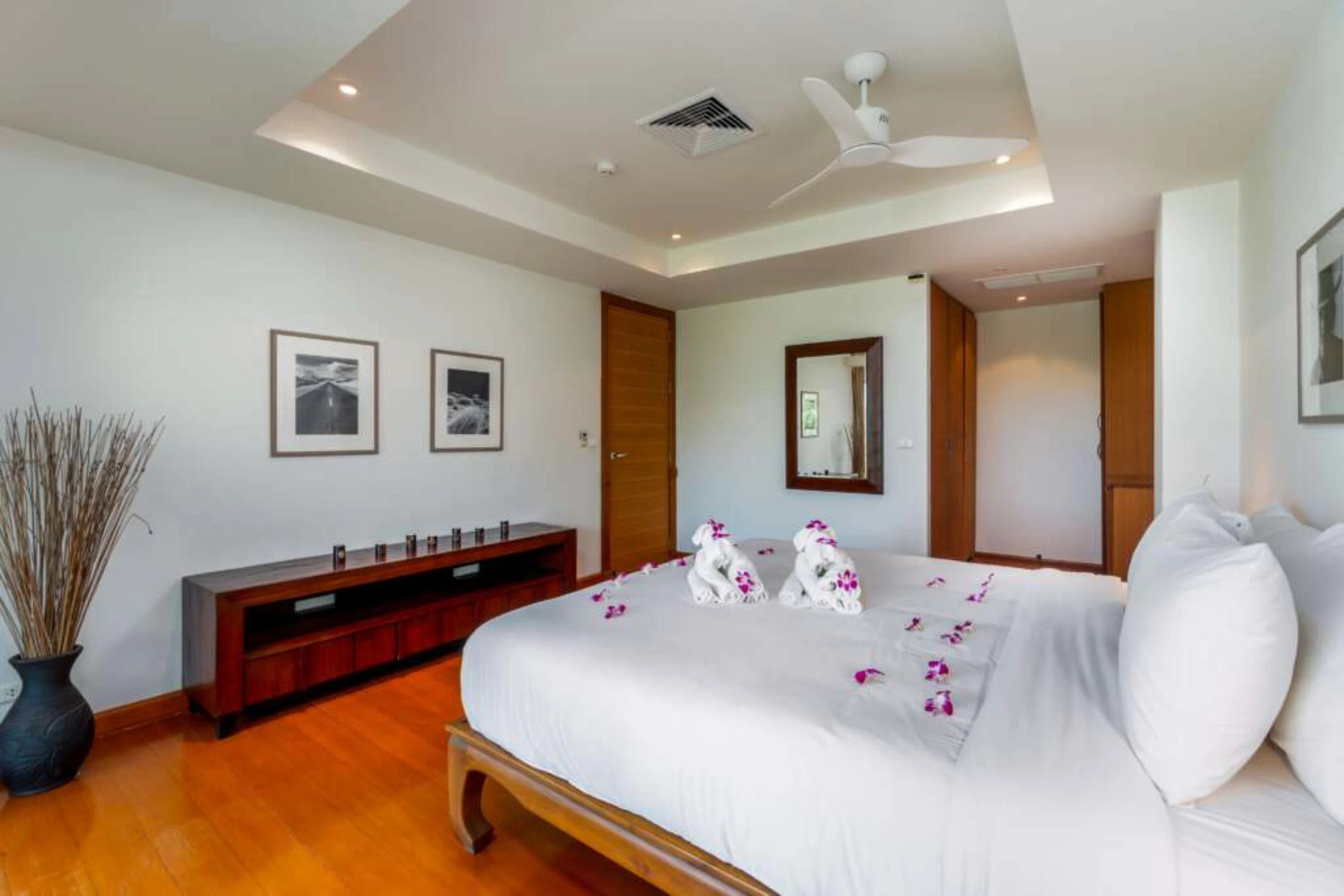 Surin Sabai: 2 Bedroom Private Pool Condominium in Surin — photo 5