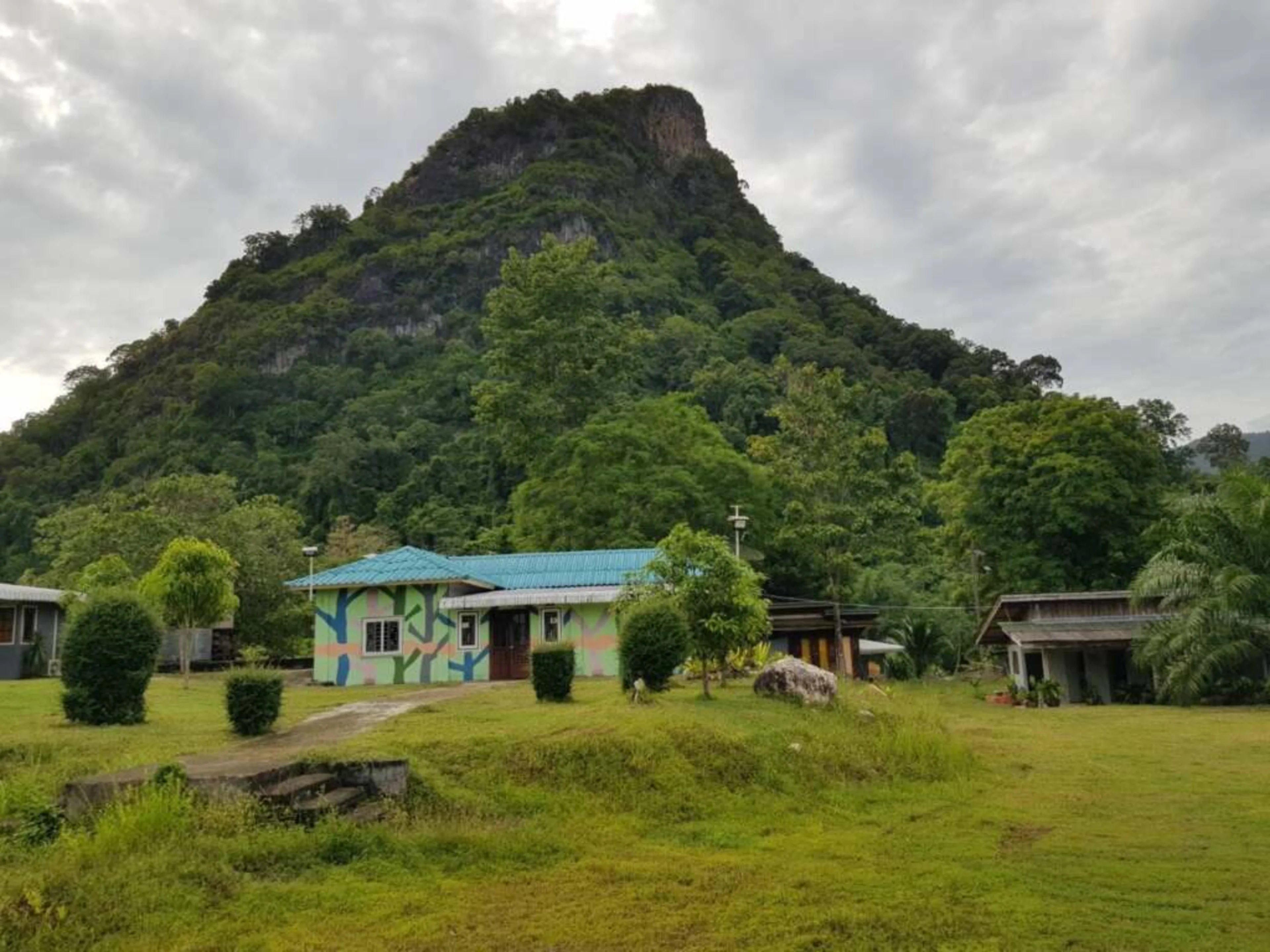 Land with Mountain Views in Sichon, Nakhon Si Thammarat — photo 4