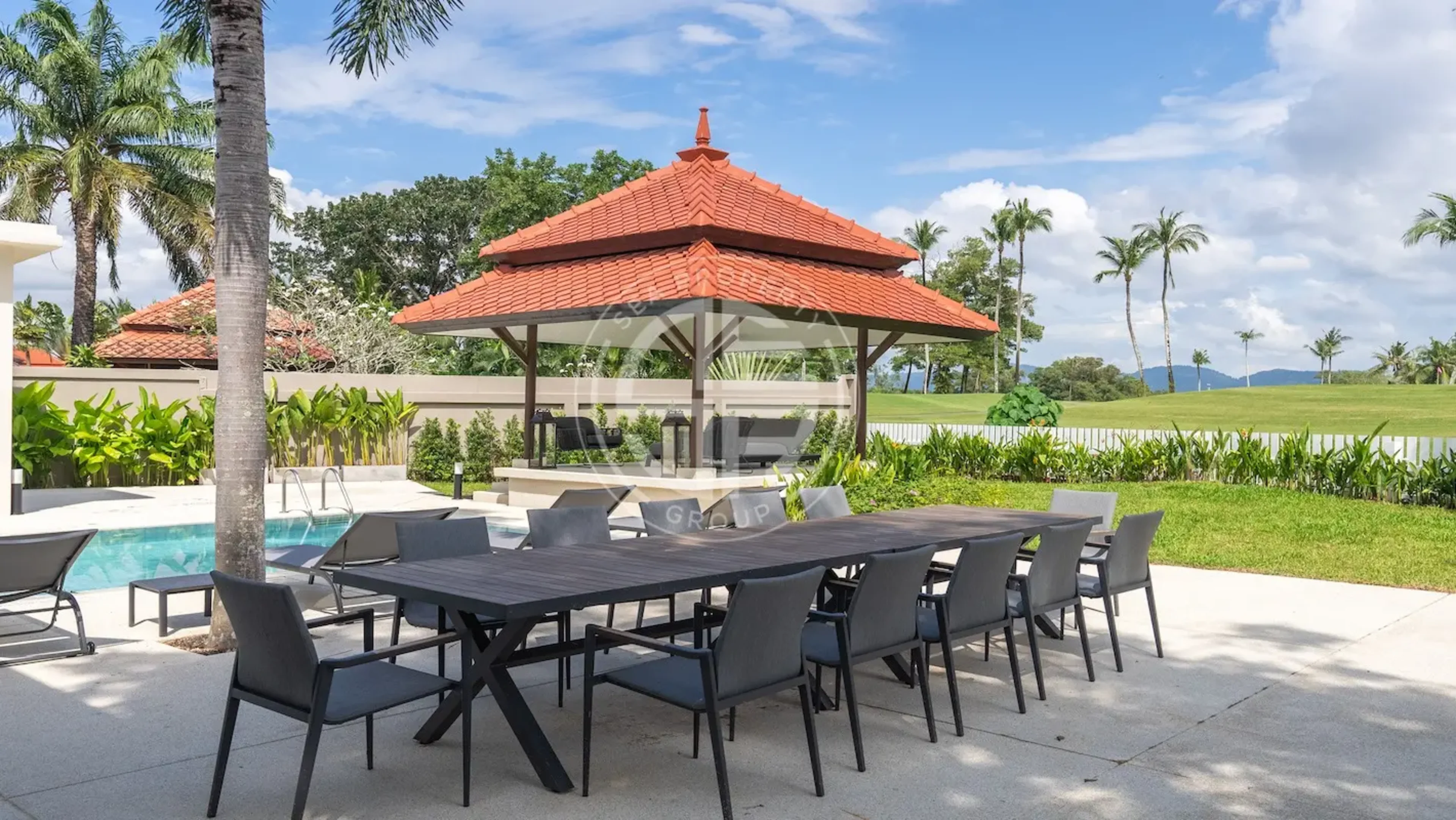 Exclusive Luxury Residence Set Within The Prestigious Golf Course