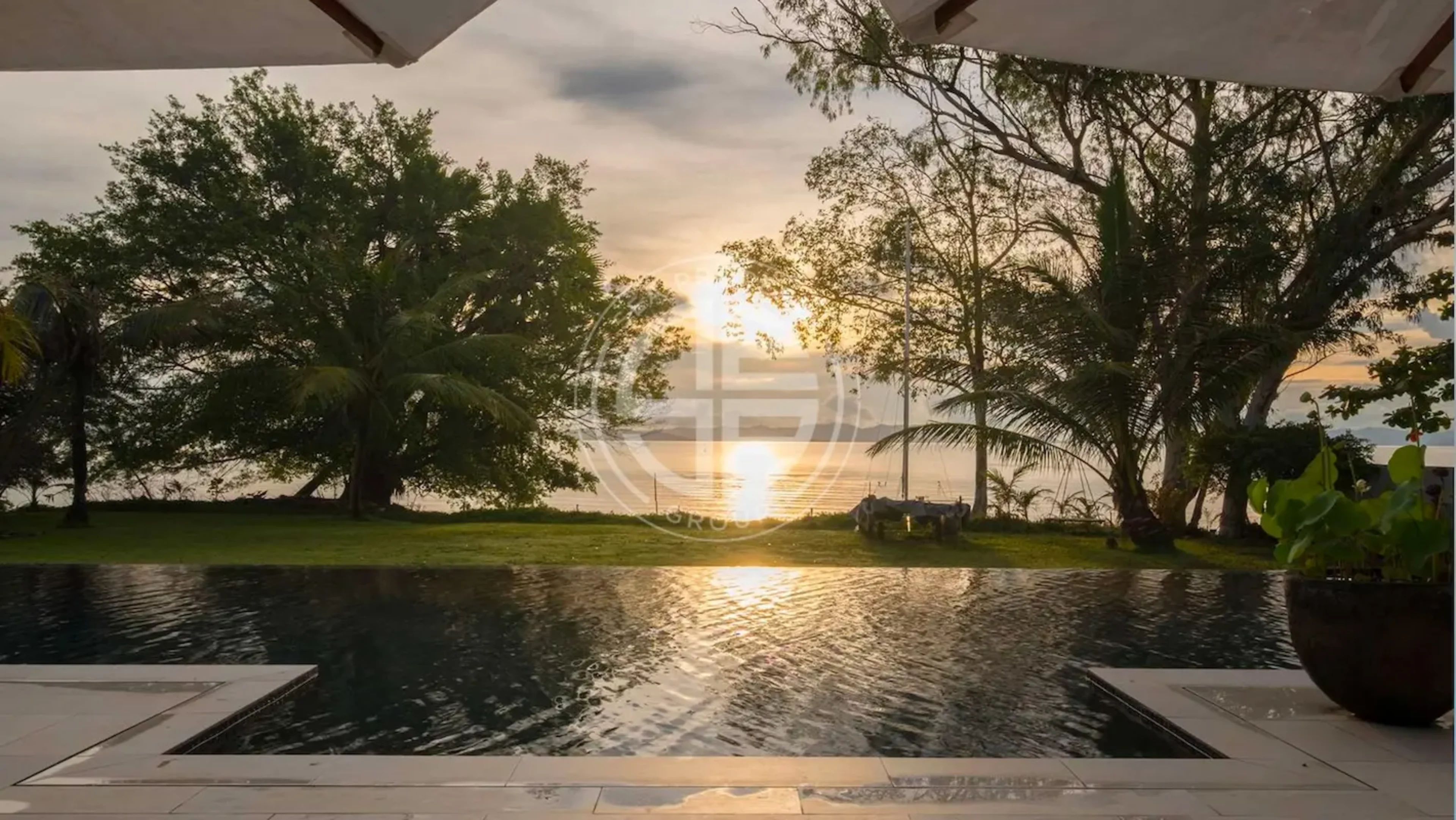 Luxuriöse freistehende Strandvilla in Cape Yamu