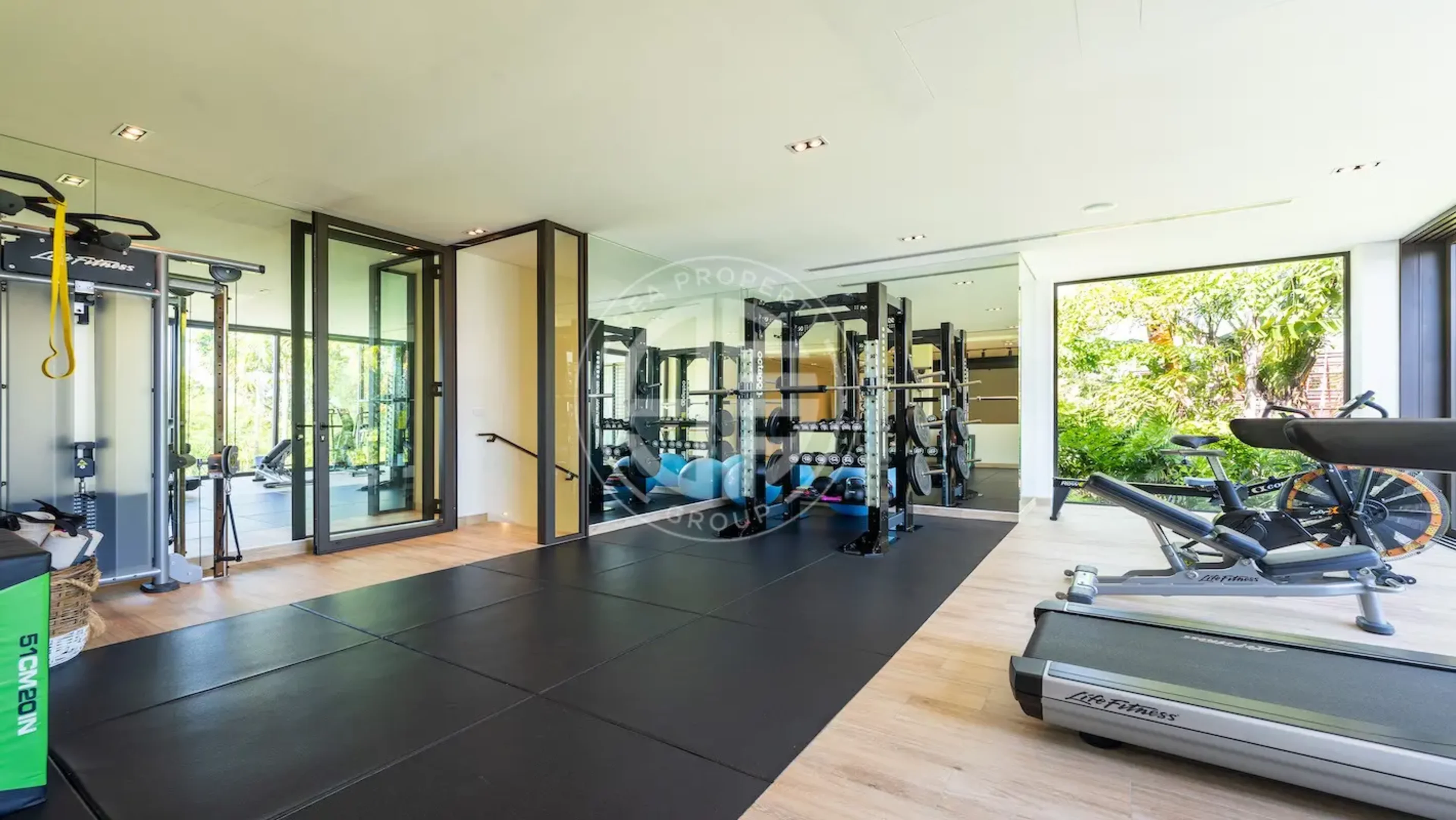 A Beautiful Oceanview Villa Nestled in Cape Yamu