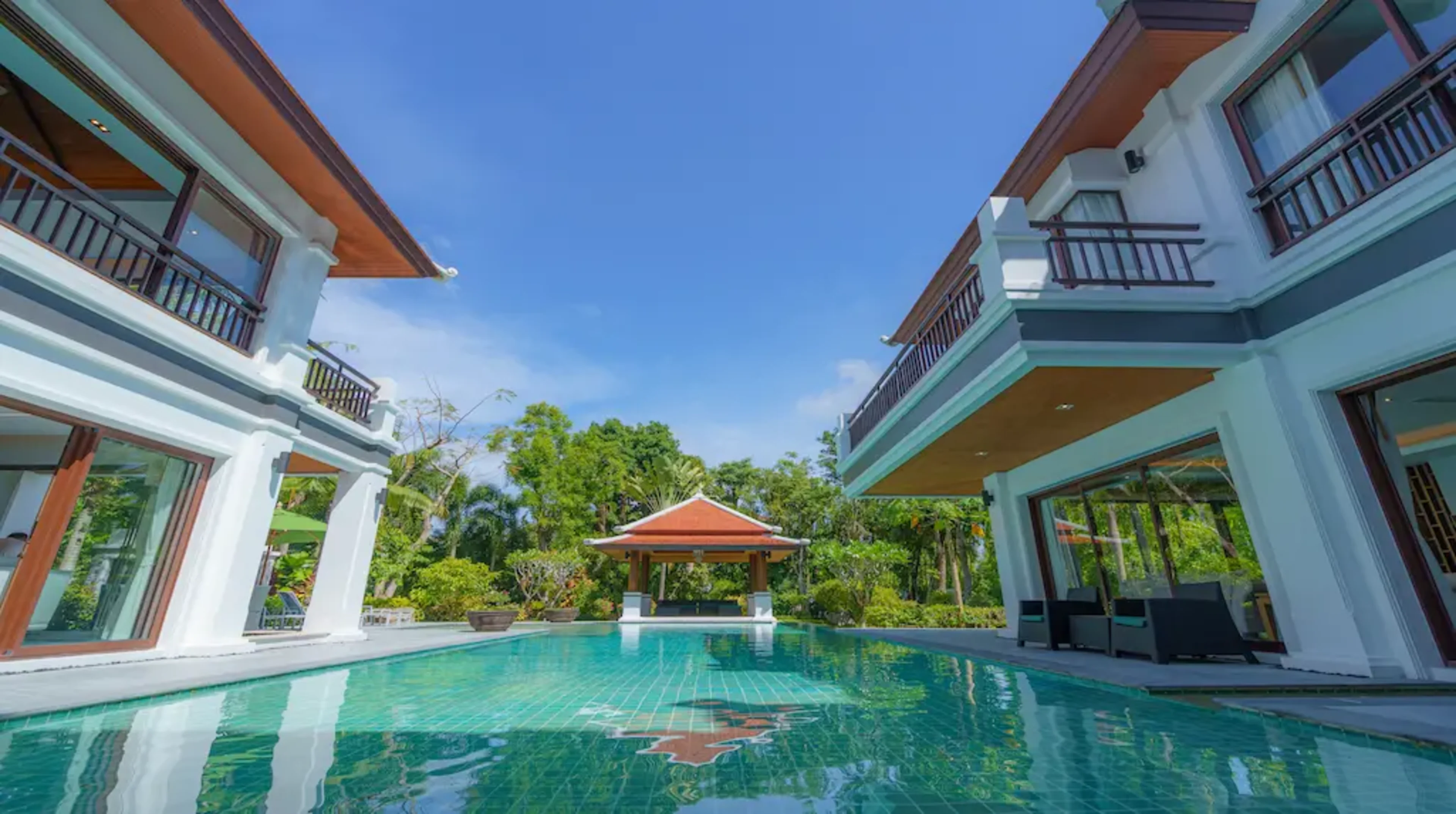 Exclusive 6 Bedrooms Pool Villa in Koh keaw