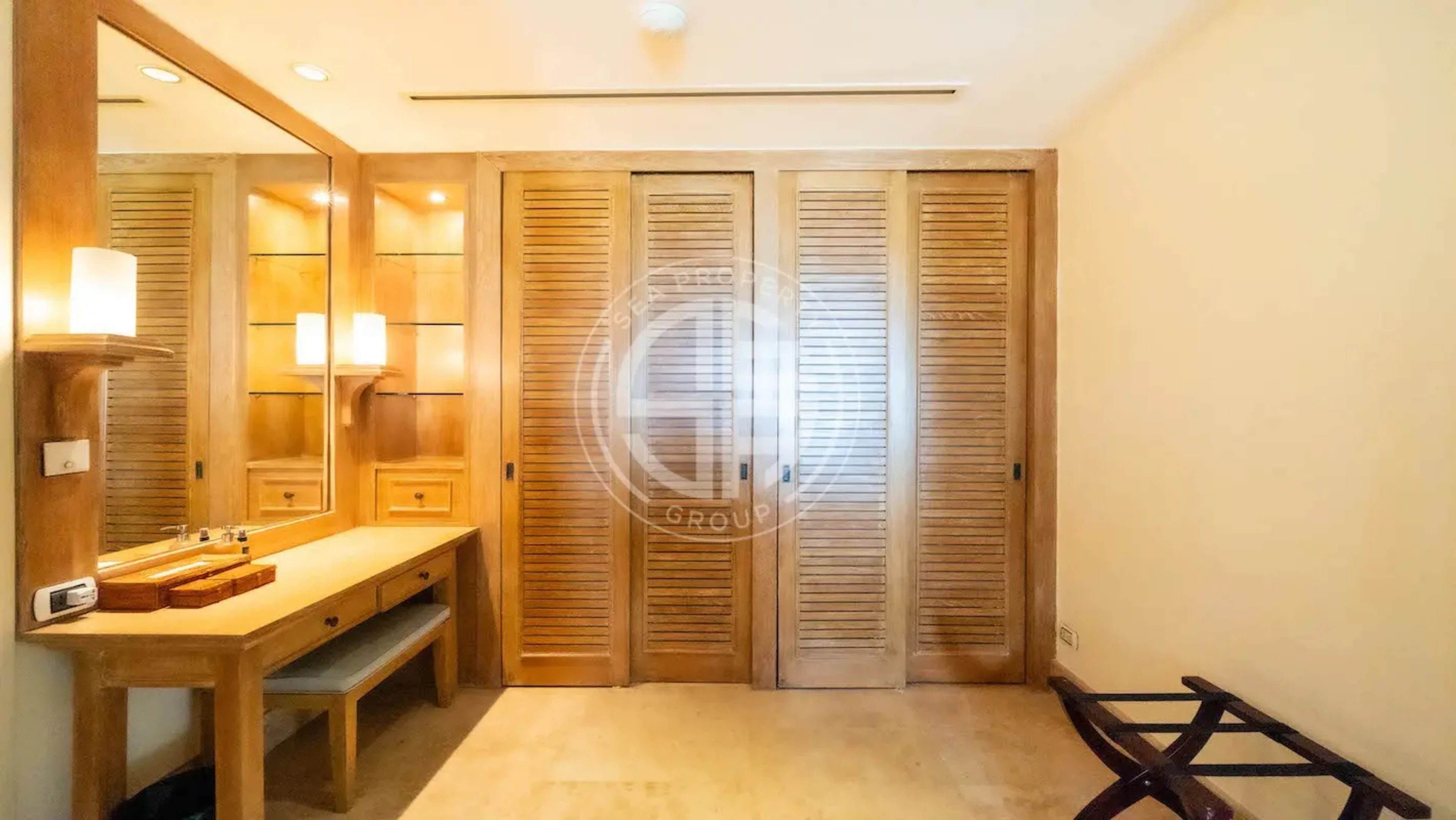 2 Bedrooms Private pool Villa with Oceanview in Naithon area