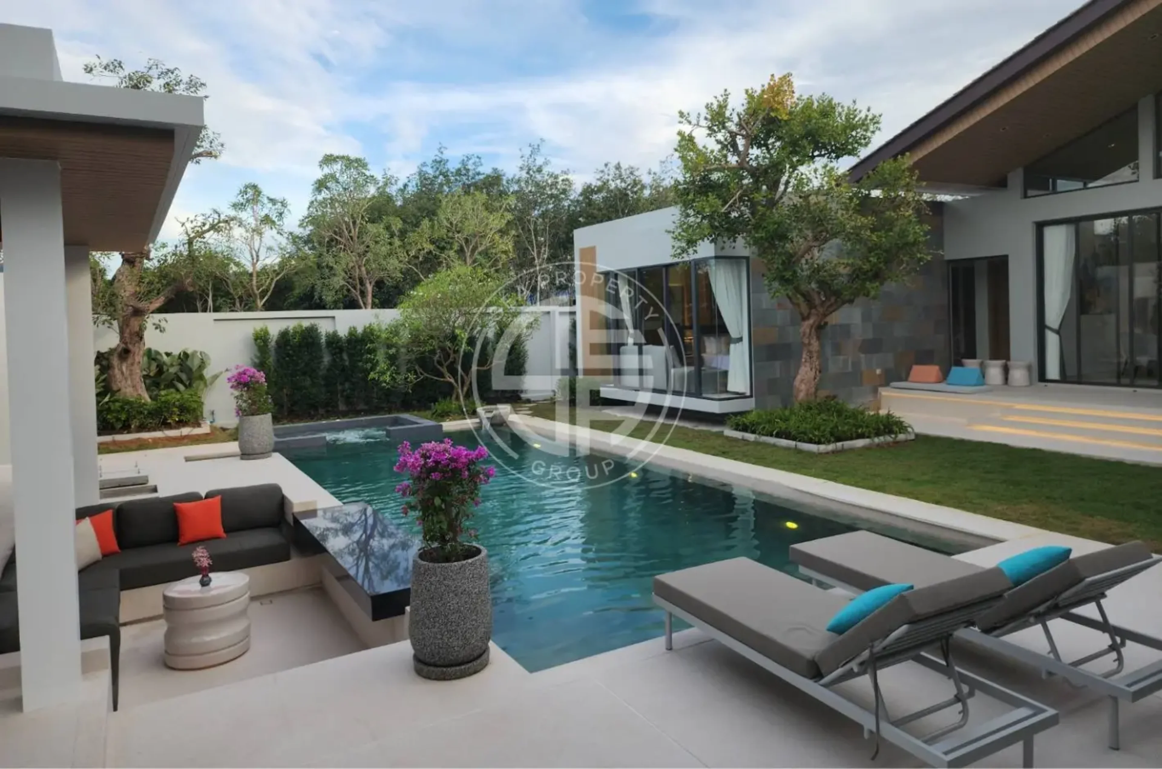 Tropical 4-Bedroom Pool Villa Near Naiyang & Naitorn Beaches