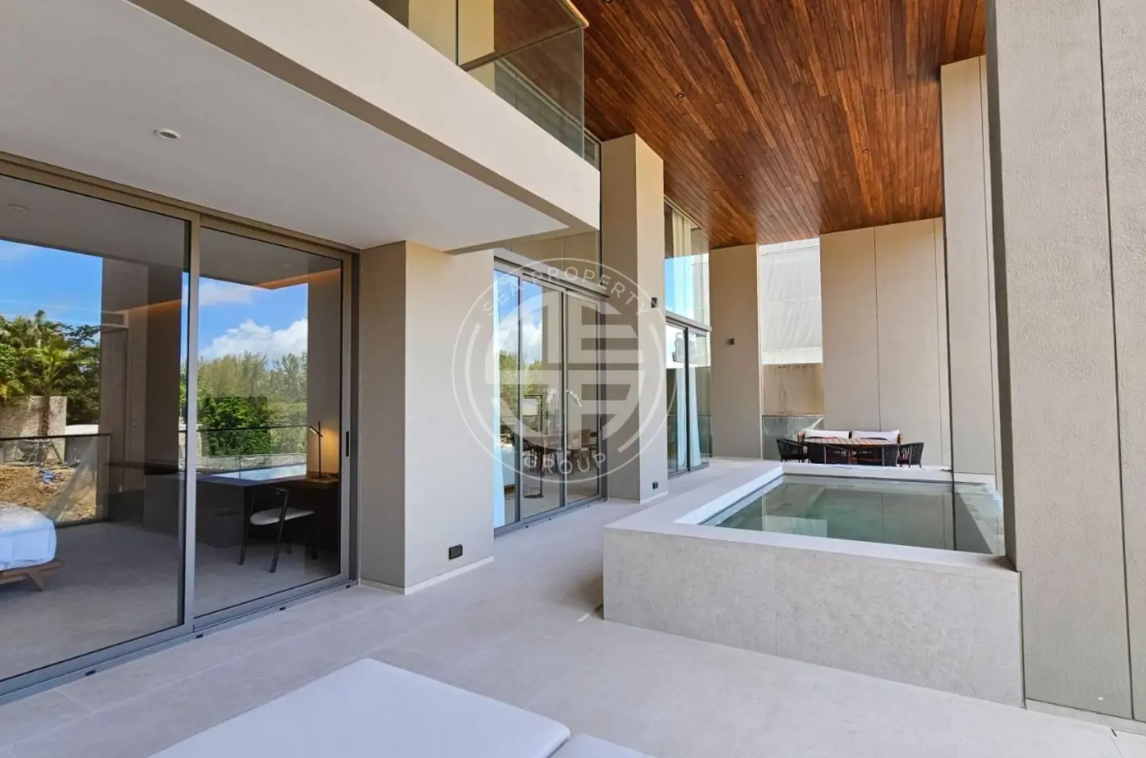 Refined 3-Bedroom Duplex in Layan