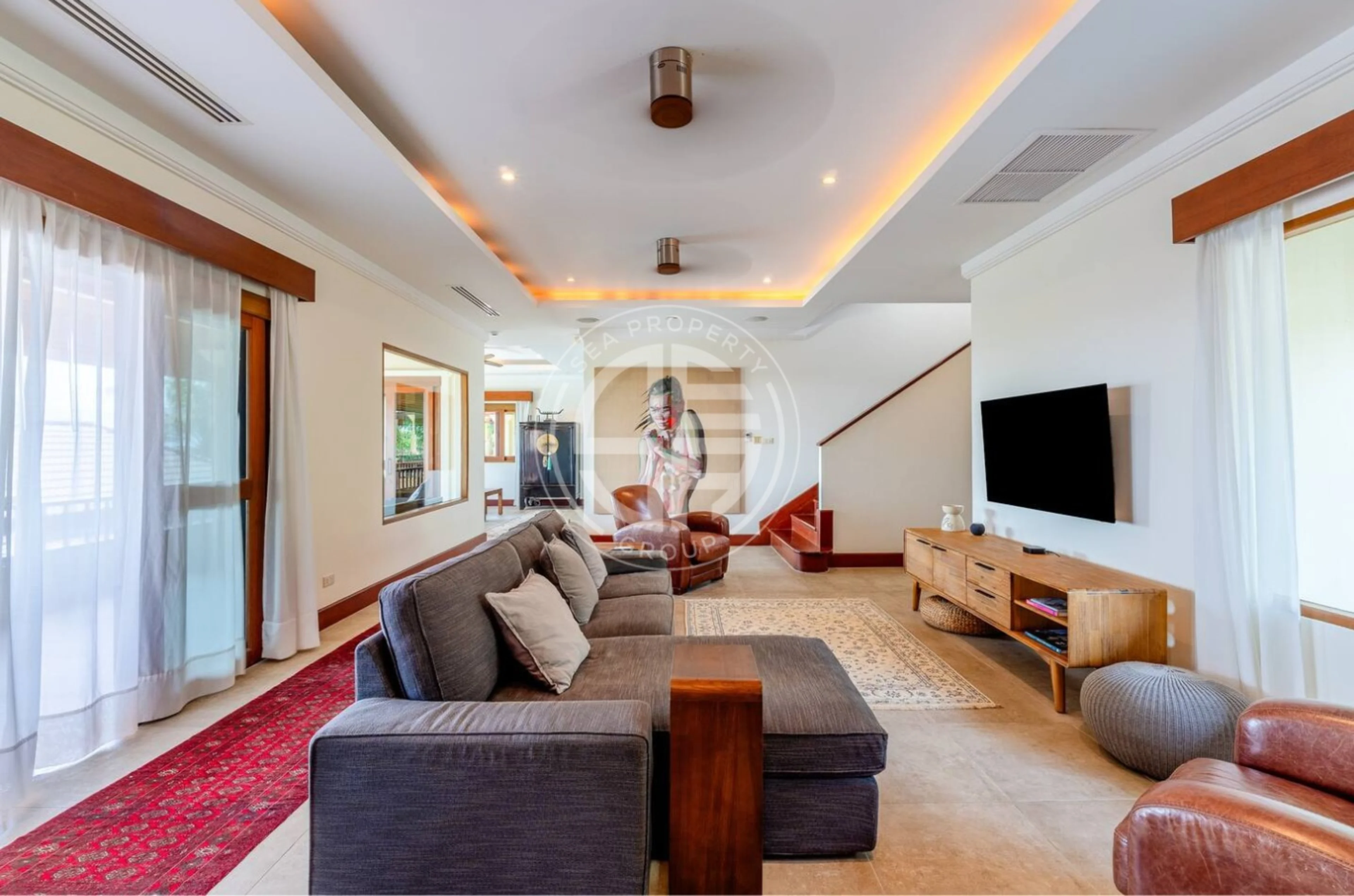Mountain view Villa in Layan