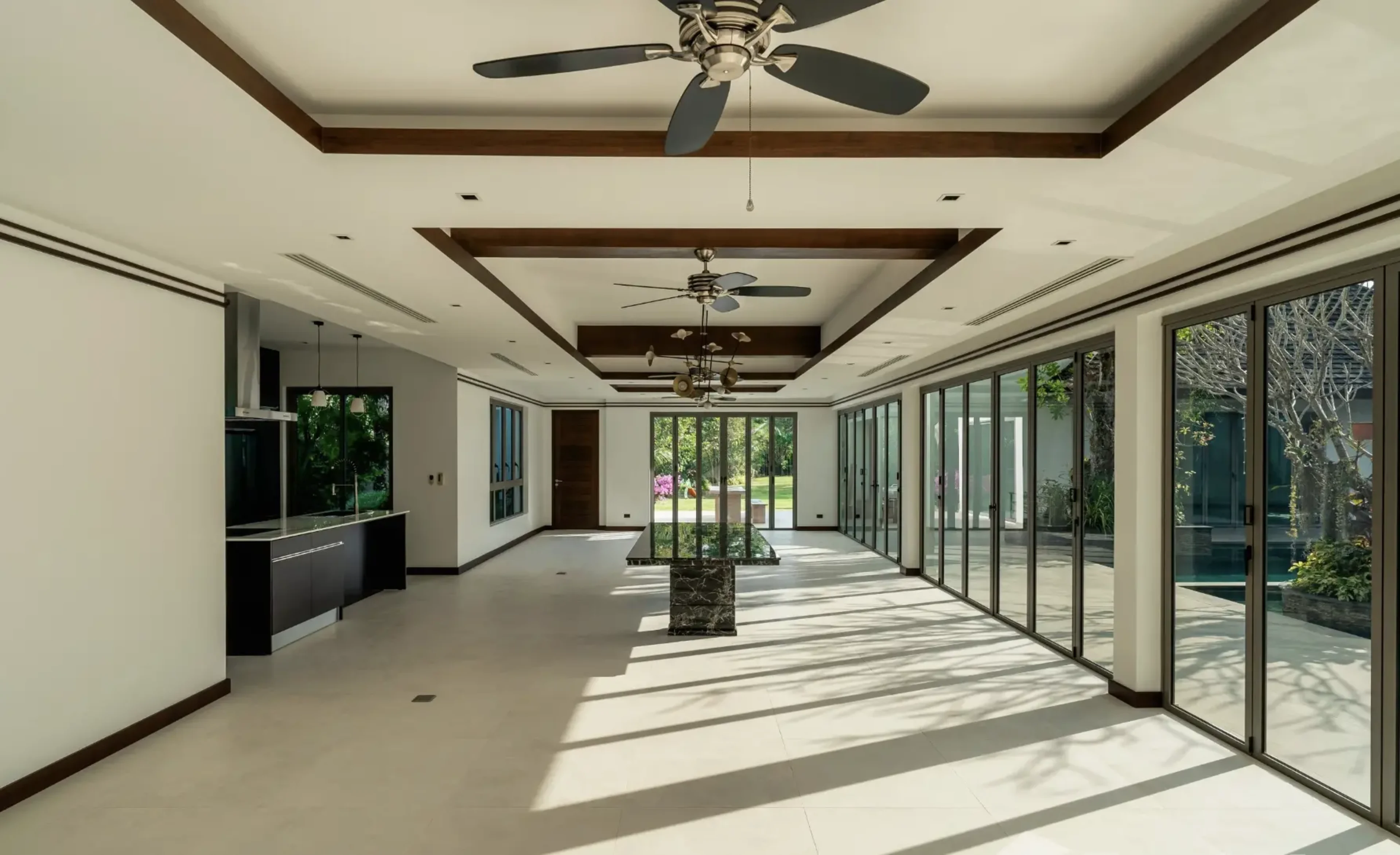 A Magnificent 5 Bedrooms Villa with a Large Land Plot