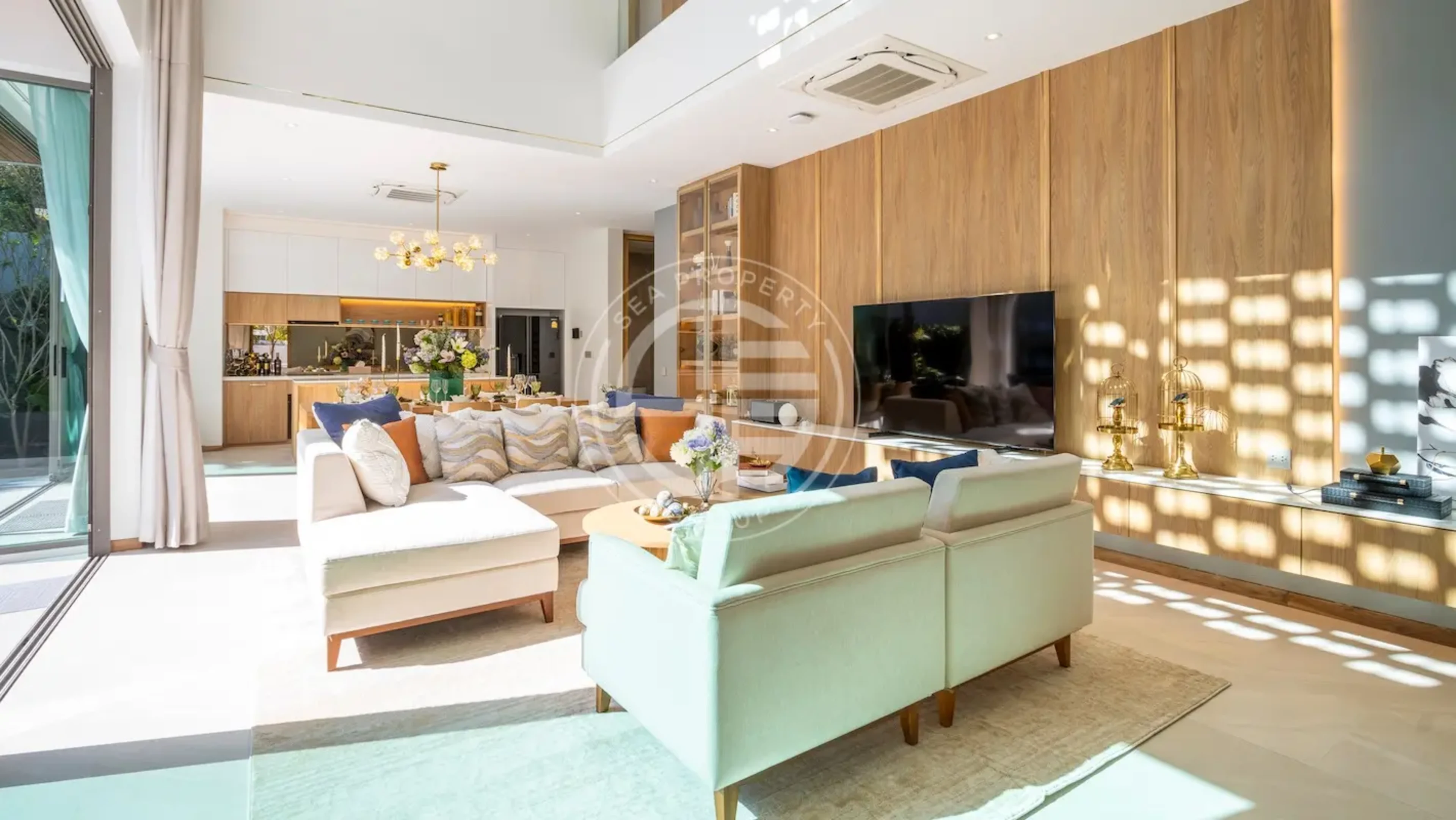 4+1 Bedrooms Private modern-oriental villa in Cherngtalay area