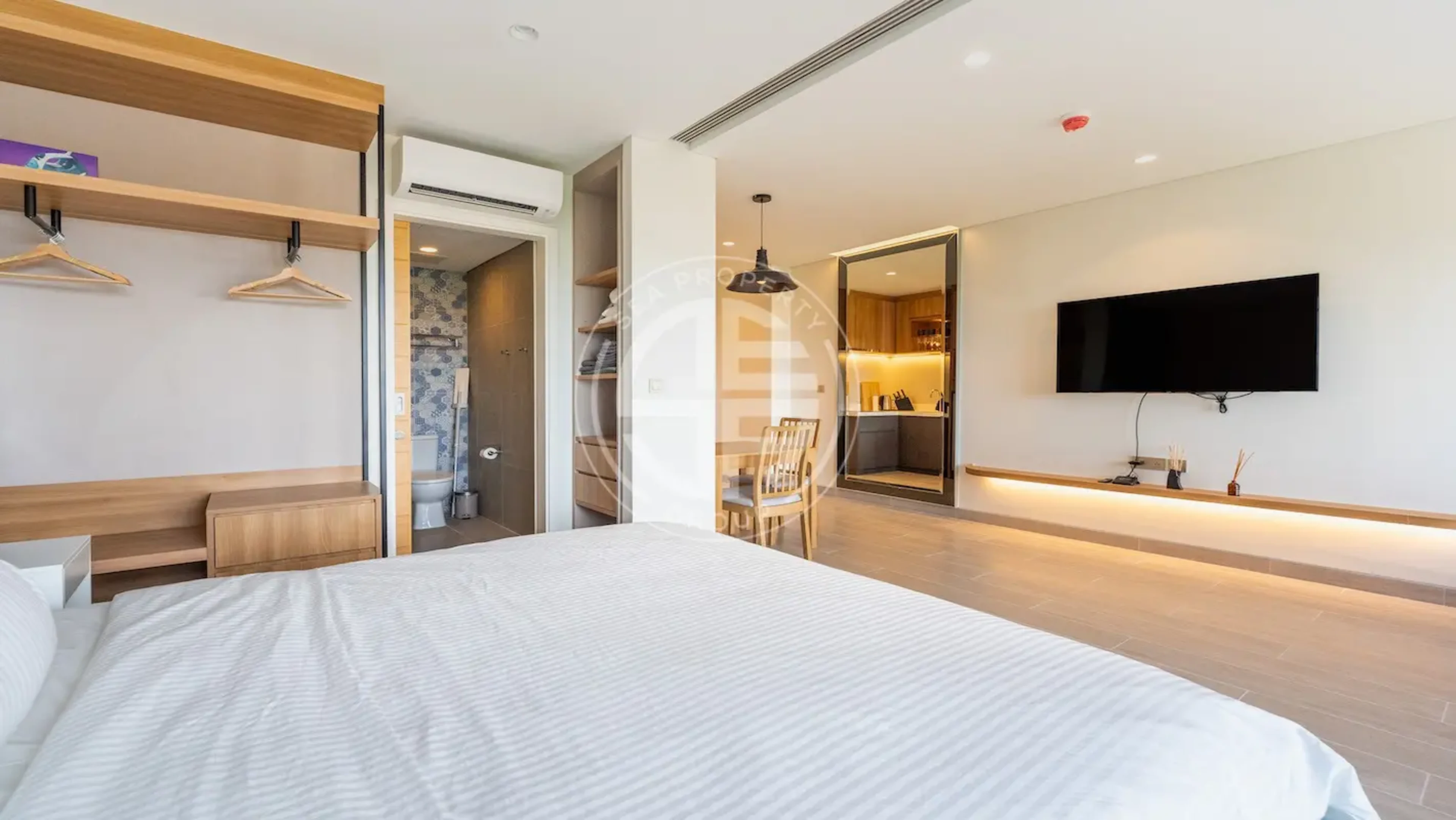 A single-bedroom condominium in the heart of Cherng talay