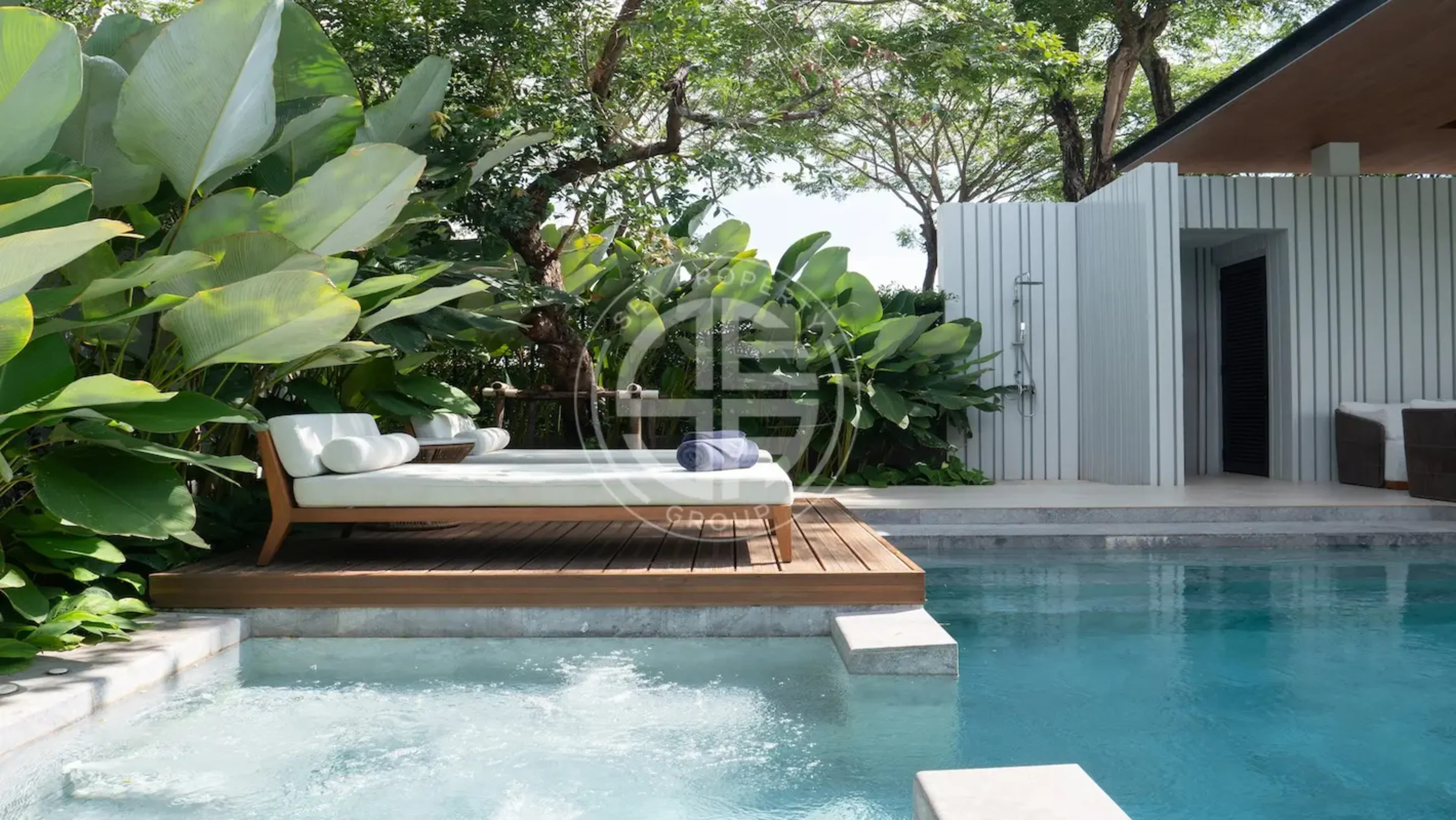 Luxury Tropical Balinese Style Villa