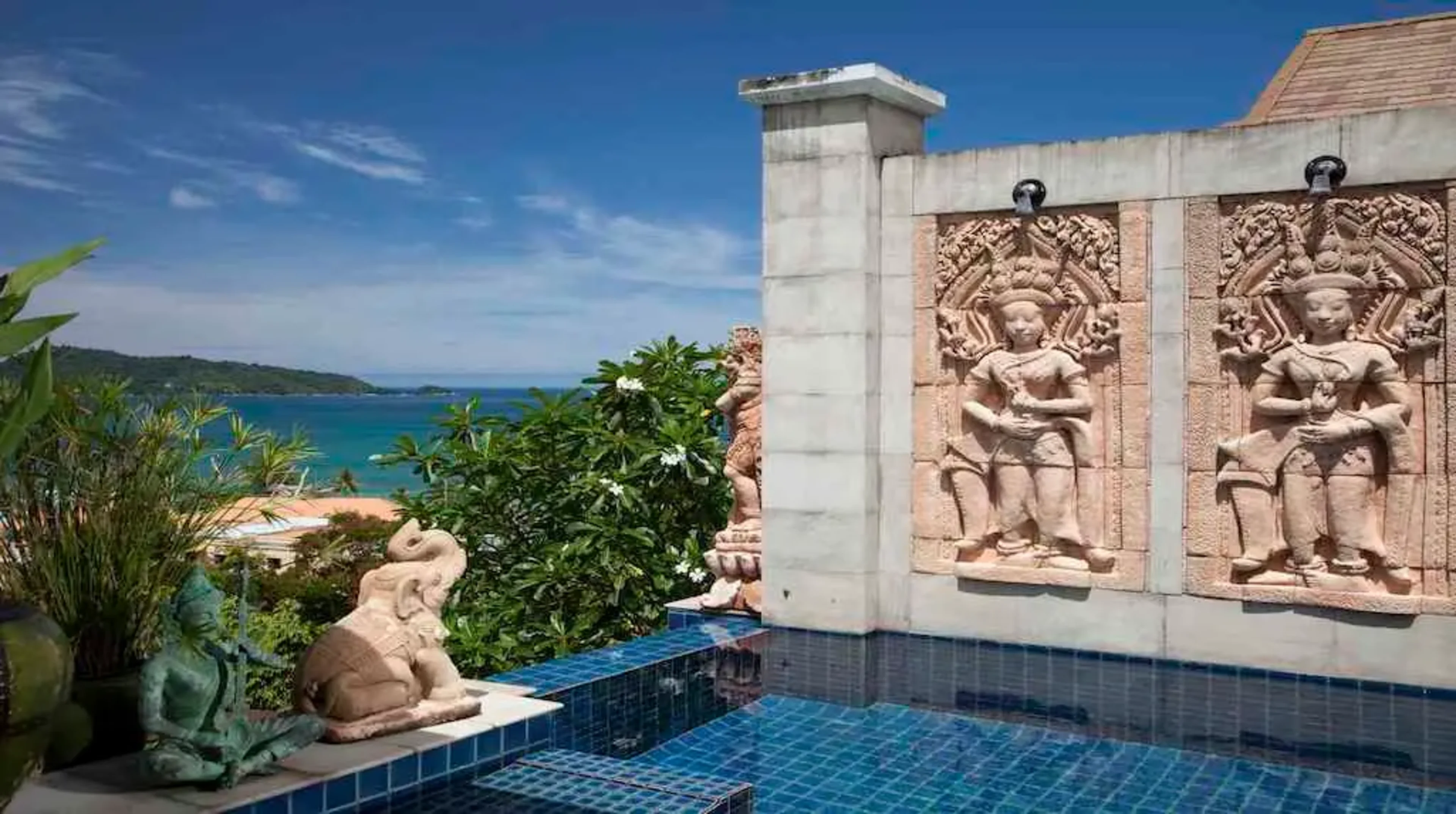 Luxury Villa in the Center of Patong