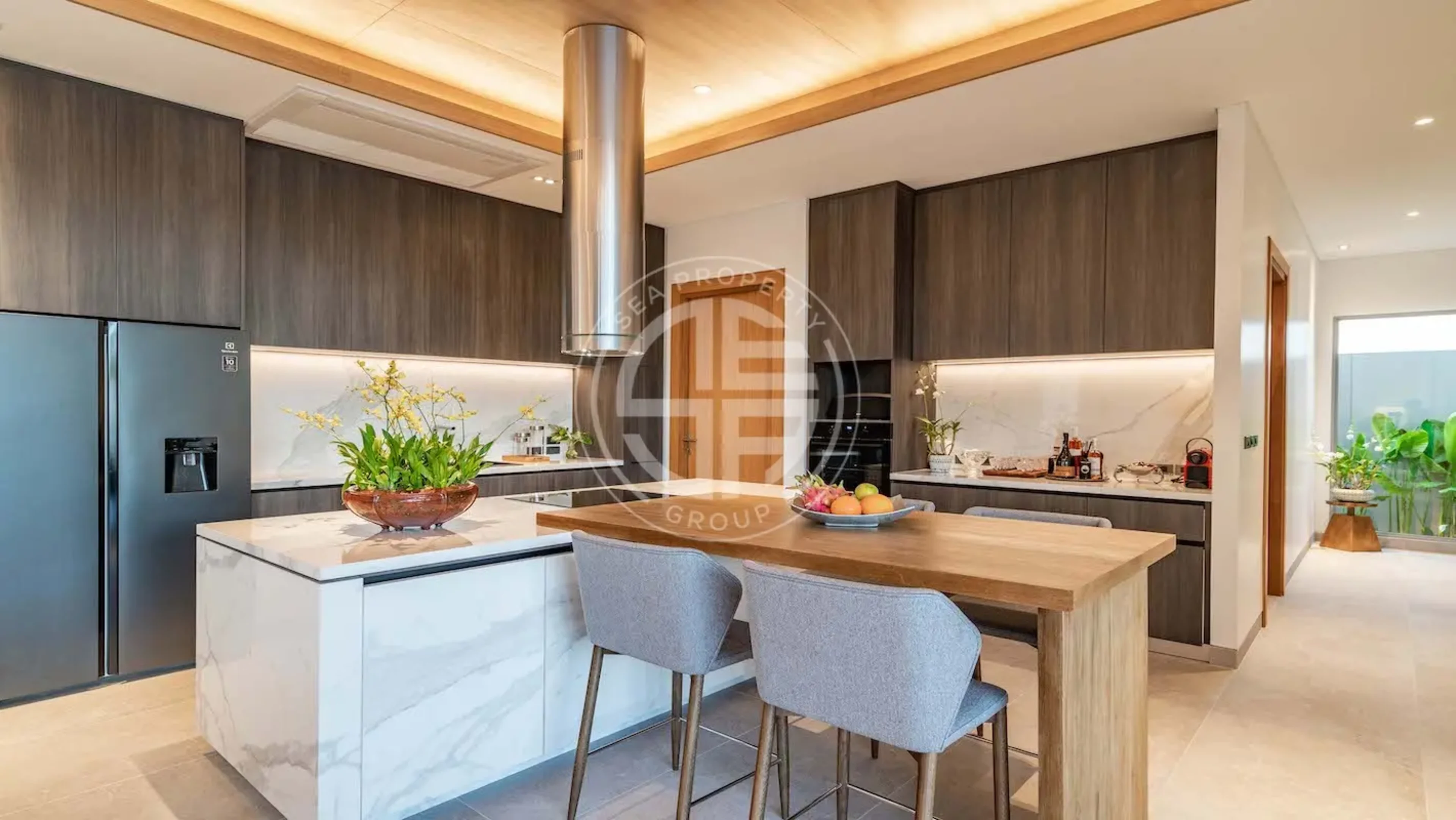 3 bedrooms Tropical living Luxury pool villa in Phru Champa