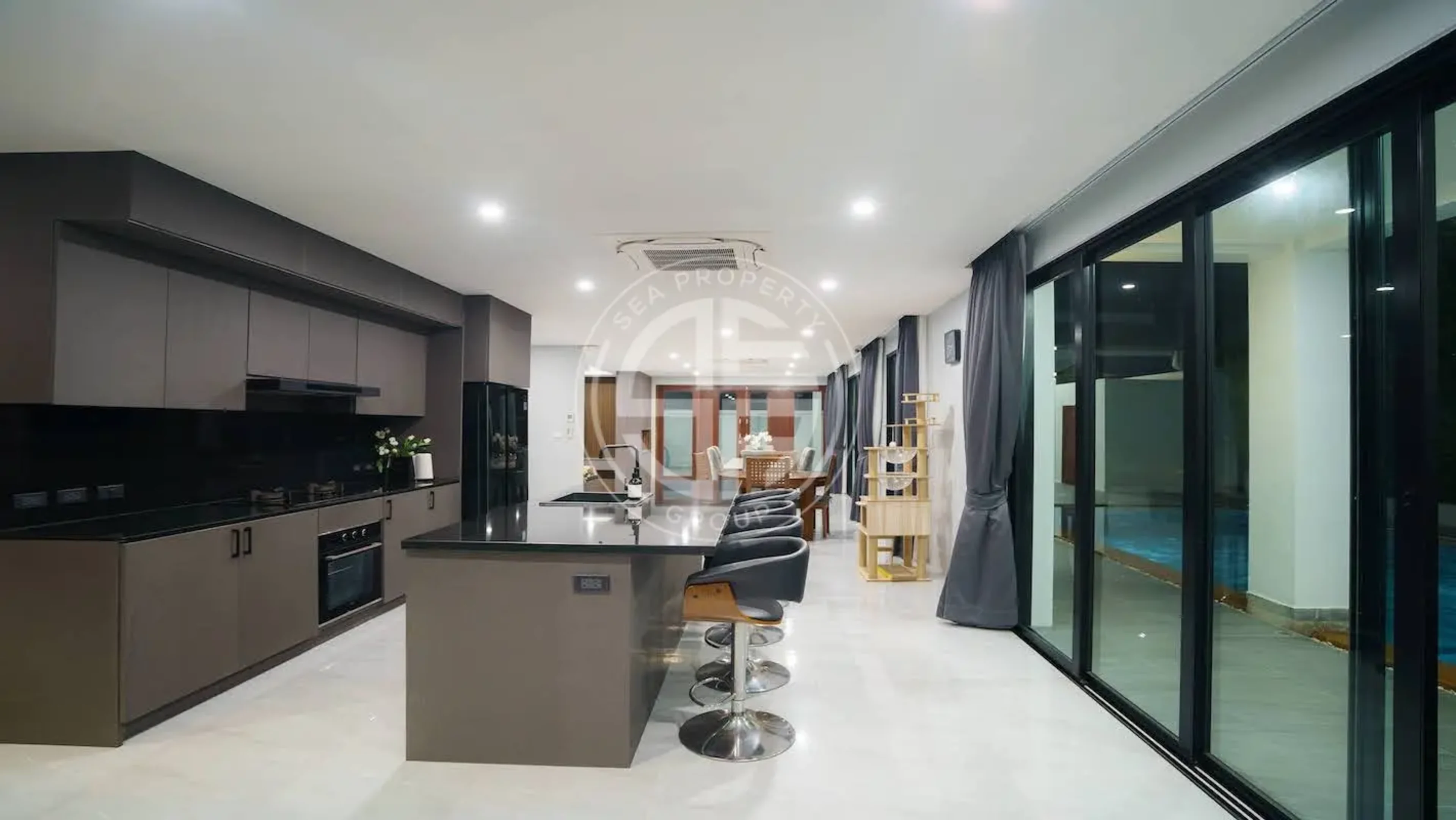 2-Storey Standalone Villa Nestled in Surin Area