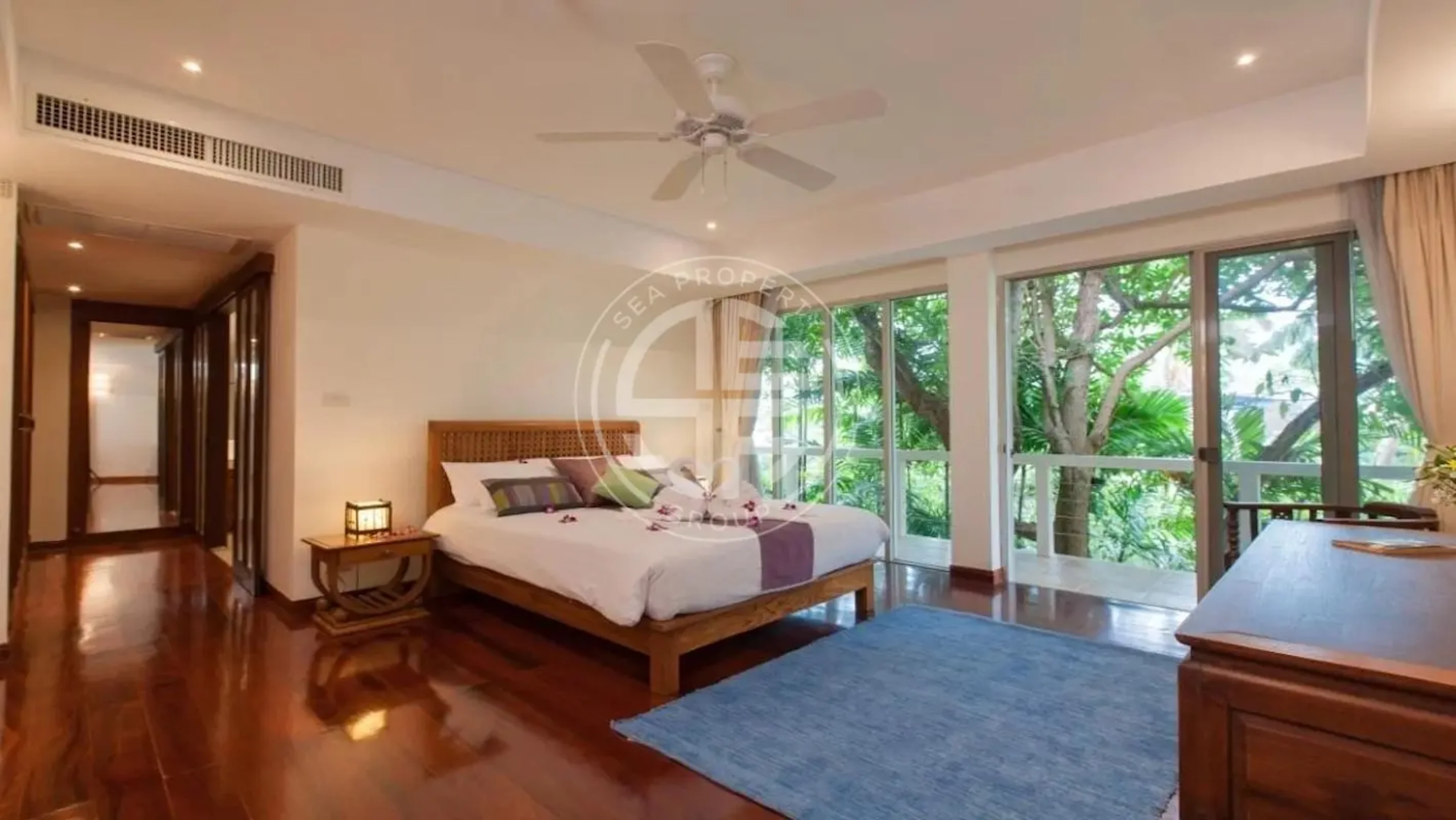 Modern Thai-style with Premium Contemporary Comfort Villa in Kata