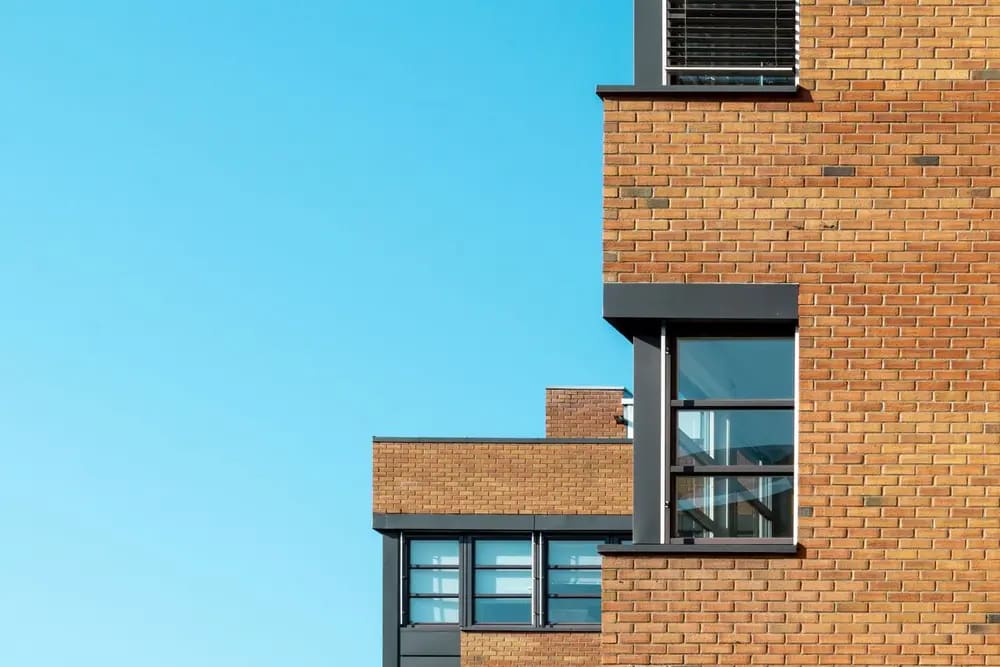 10 essential checks before buying a leasehold flat