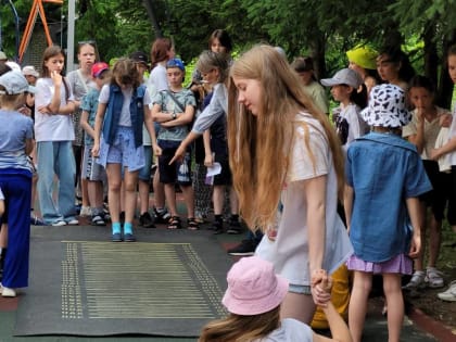 Сдачу норм ГТО провели для детей на площадке дневного пребывания молодежного центра «МОСТ»