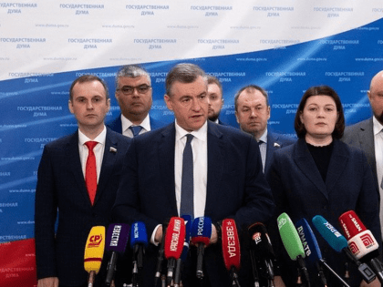 ЛДПР предложила строить русские школы за счет денег мигрантов