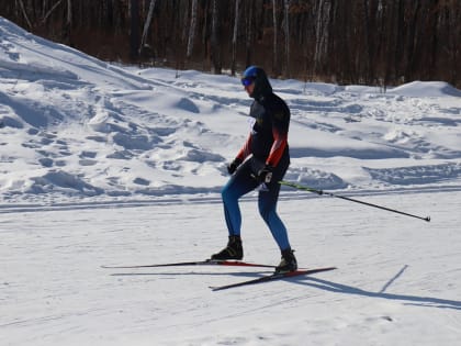 Второе место завоевали сотрудники Управления Росгвардии по Еврейской автономной области в соревнованиях по лыжным гонкам