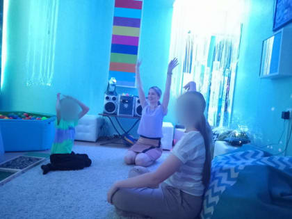 Квиллинг для «особышей»: арт-терапия помогает раскрываться детям с ОВЗ в Биробиджане