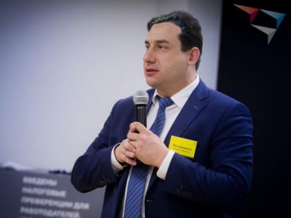 День рождения отмечает сегодня, 25 июня, председатель Общественной палаты ЕАО Михаил Половинко