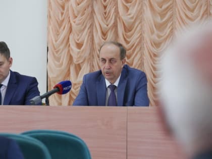 Очереди по выдаче квартир врачам в ЕАО нет - Александр Левинталь