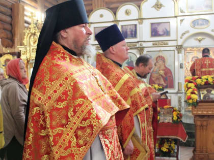 Свято-Никольский храм Биробиджана отметил свой престольный праздник