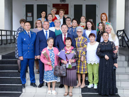 Роман Бойко поздравил биробиджанцев с Днём знаний