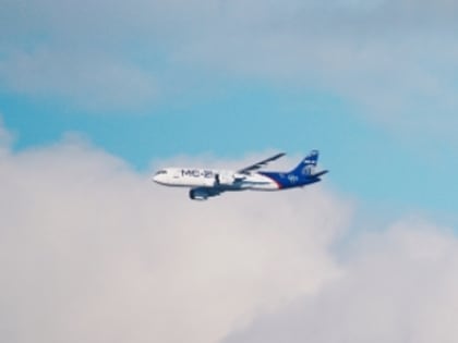 Мишустин потребовал контролировать цены на авиабилеты на Дальнем Востоке