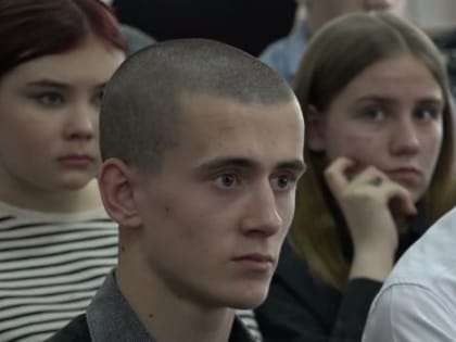 О тружениках тыла Биробиджанского района рассказали учащимся школы села Валдгейм