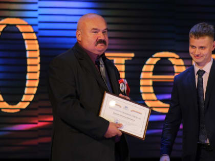 Более 100 медалистов, первые в ЕАО профильные классы: школа №5 Биробиджана отметила юбилей