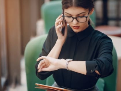 У регионов нет денег, чтобы поднять зарплаты бюджетникам, как обещано, на 18,5% с 1 января