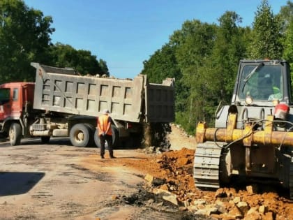Ремонт дорожного полотна продолжается в ЕАО