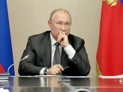 Путин второй раз за январь 2023 года поручил увеличить рост зарплат