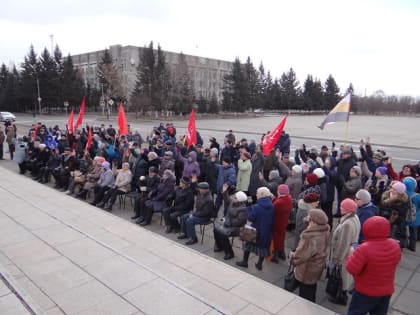 Социально-политическая устойчивость ЕАО продолжает снижаться