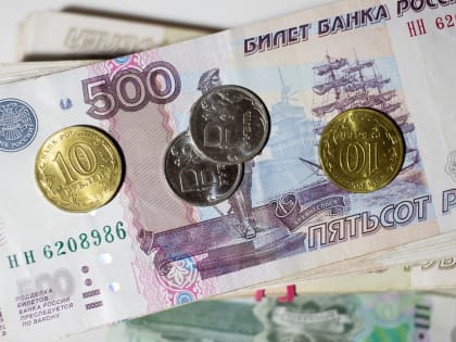 Совет Федерации одобрил закон о прожиточном минимуме в размере 14 375 рублей