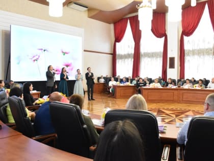 Торжественное мероприятие ко Дню медицинского работника прошло в правительстве ЕАО