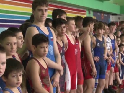 В ЕАО прошел всероссийский турнир по вольной борьбе
