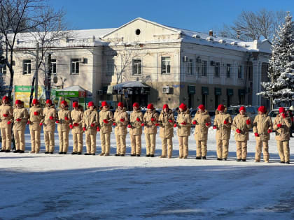Торжественным митингом отметили в Биробиджане День Героев Отечества