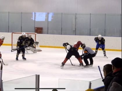 Финальные матчи дальневосточного турнира по хоккею с шайбой 