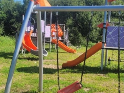 Отремонтировать  детские площадки в Ленинском районе потребовала прокуратура