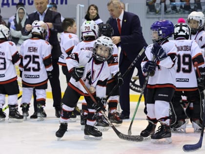 Третье место заняла биробиджанская «Армата» на Кубке Федерации хоккея ЕАО