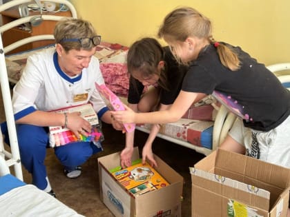 Единая Россия продолжает традицию помощи детям в больницах