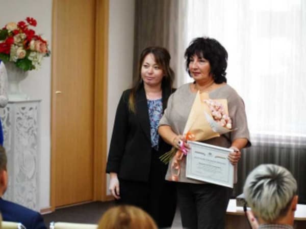 Депутаты городской Думы поздравили с победой во Всероссийском конкурсе детский сад № 24