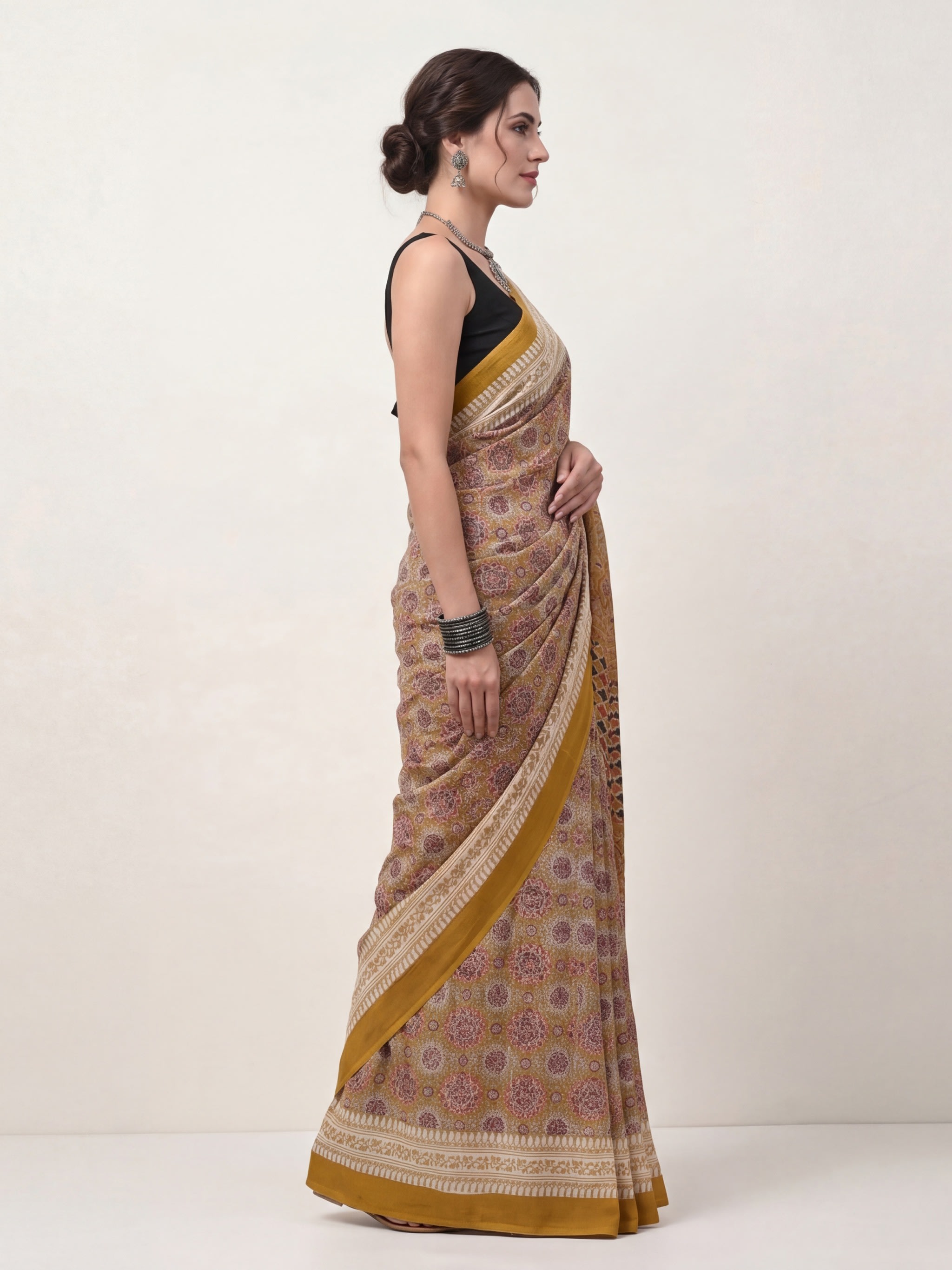 Traditional Block Print Mulmul Cotton Saree - Image 3