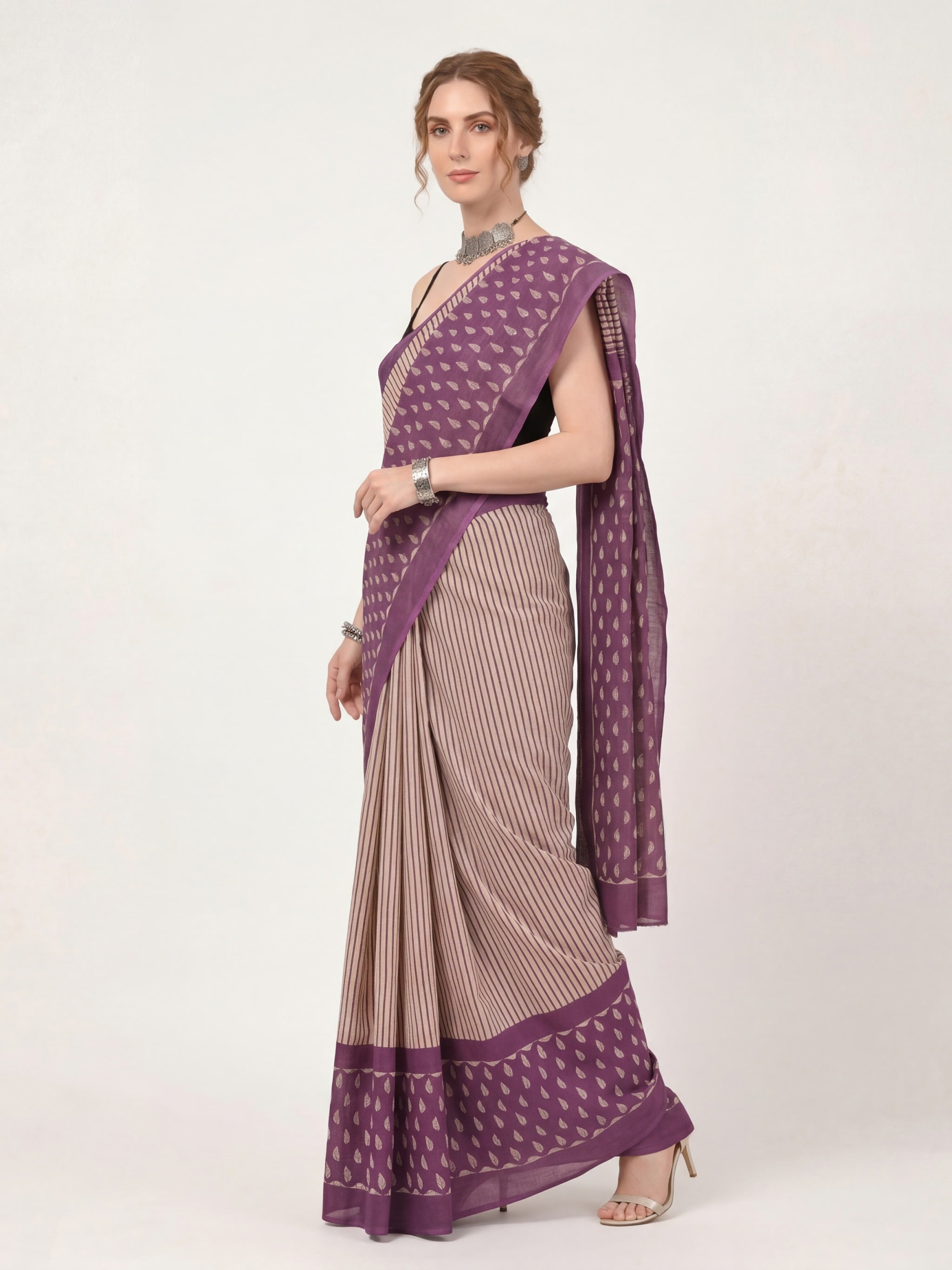 Traditional Block Print Mulmul Cotton Saree - Image 2