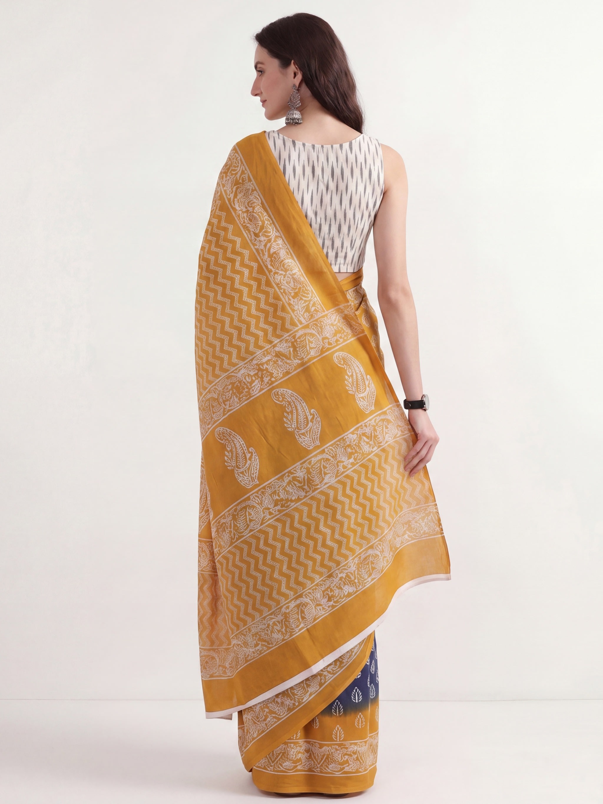 Surya Mustard Print Saree - Image 4