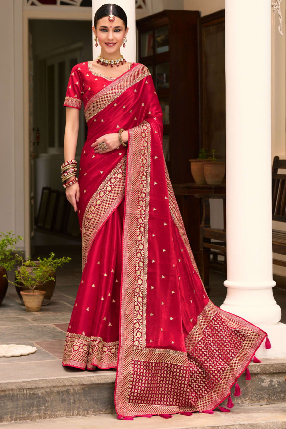 Ganesh Chaturthi Saree Styling: Drapes to Adorn This Festive Season
