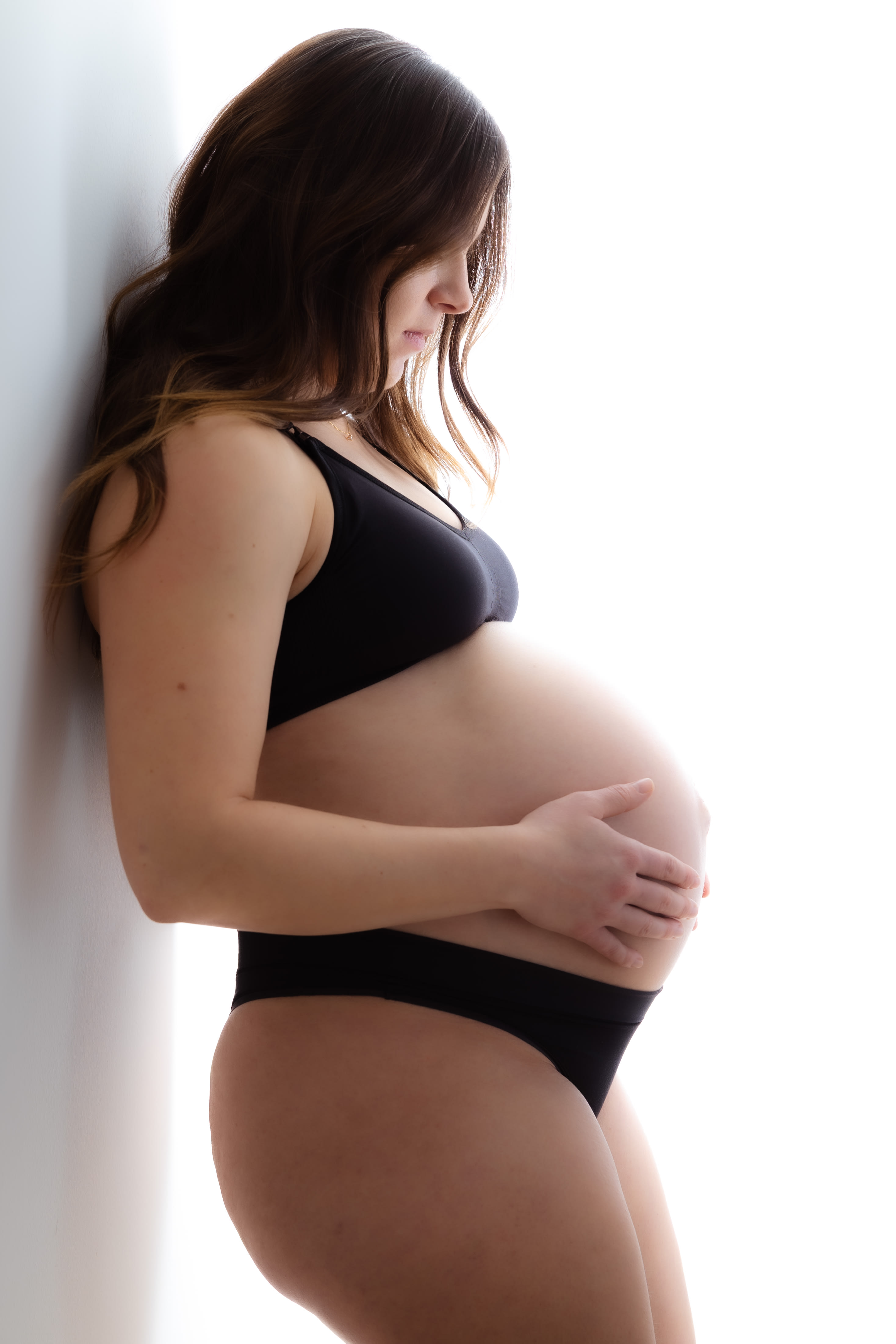 Okanagan maternity photography — intimate studio portrait, third trimester