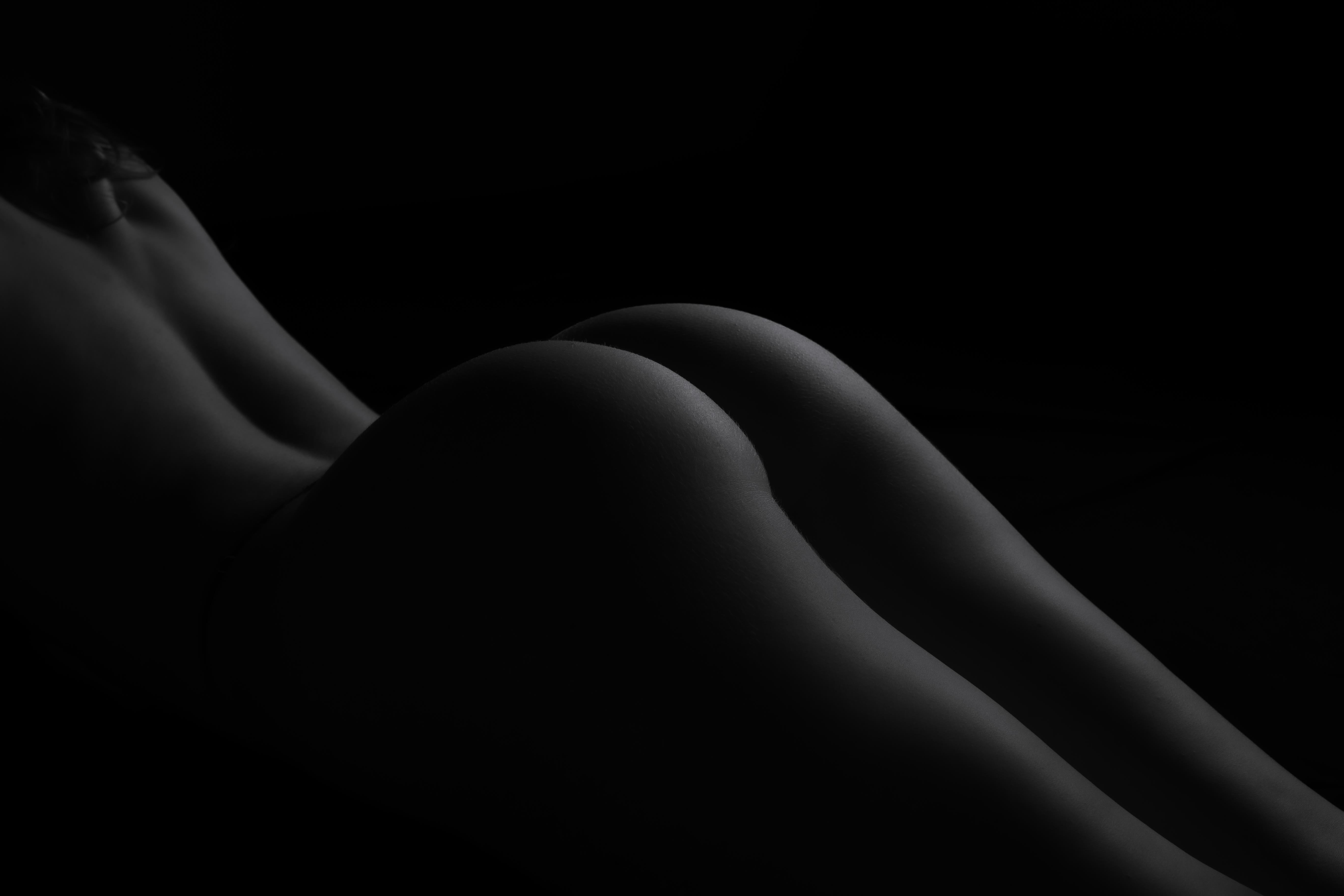 Intimate boudoir photography Okanagan — fine art portrait, Silhouette and Soul